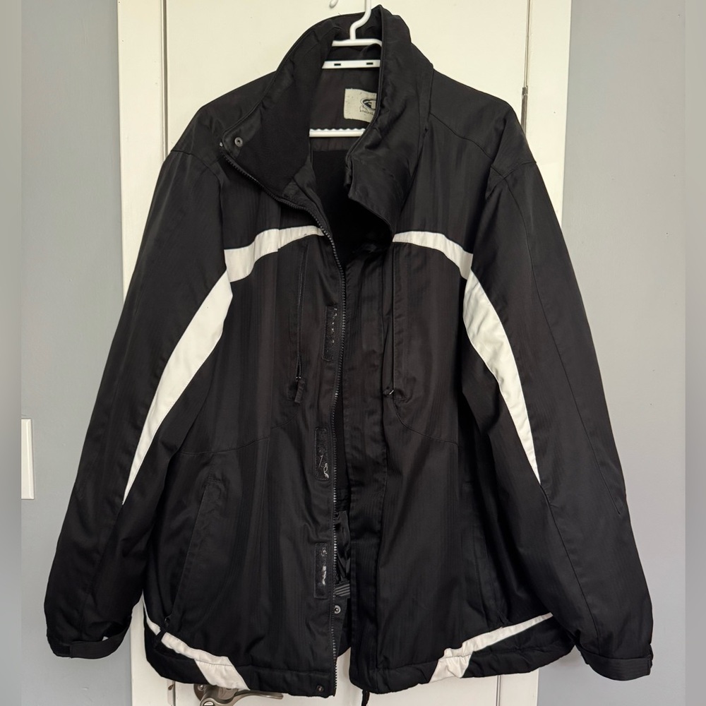 Athletic Works Men’s Black and White Ski Jacket